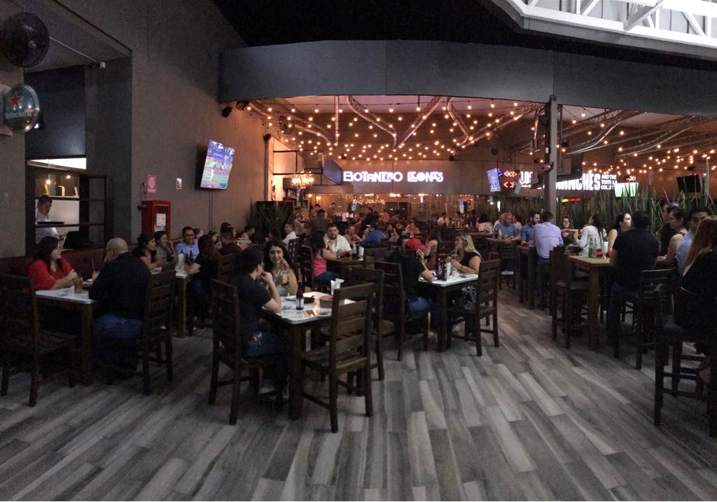 Botanero Leones Photos 2